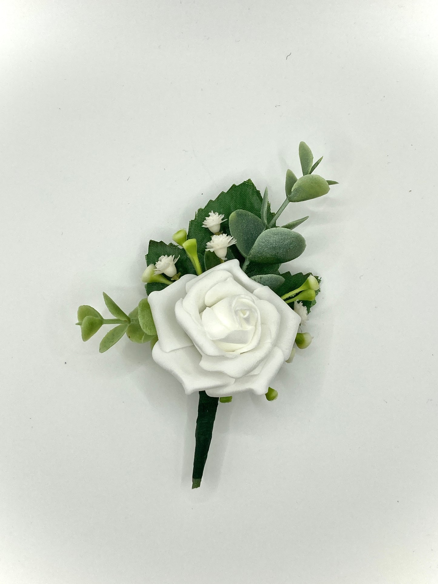 White + Green Eucalyptus Boutonniere, Magnetic Mens Wedding Boutonniere, White Rose Groom Boutonniere, Greenery Babys Breath Boutonniere