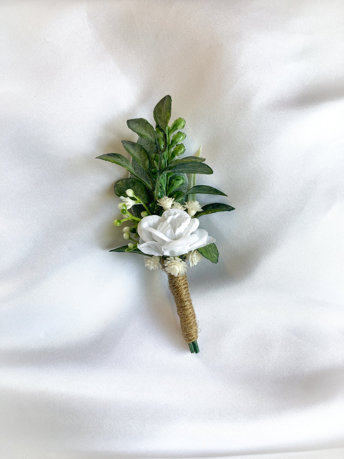 White Rose Magnetic Clip-On Boutonniere